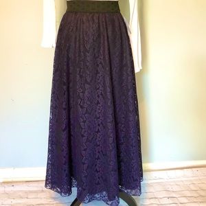 NWT LuLaRoe Lucy Skirt Dark Purple Lace Size XS